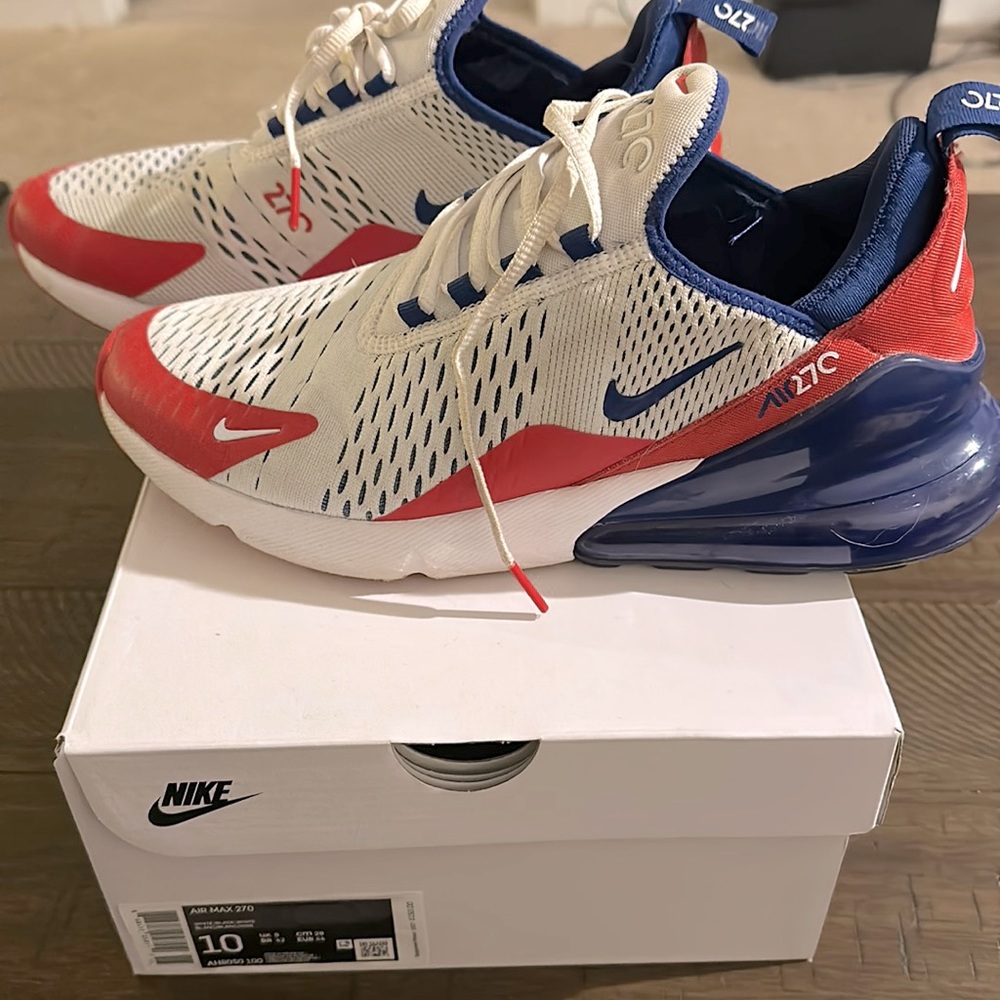 Nike Air Max 270